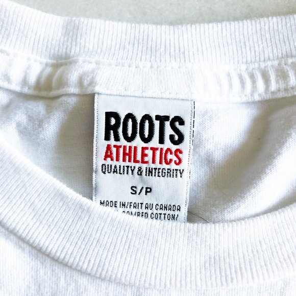 NWOT! New Vintage Y2K Roots crew neck plain white t-shirt, Roots & Canada flag - Picture 3 of 5